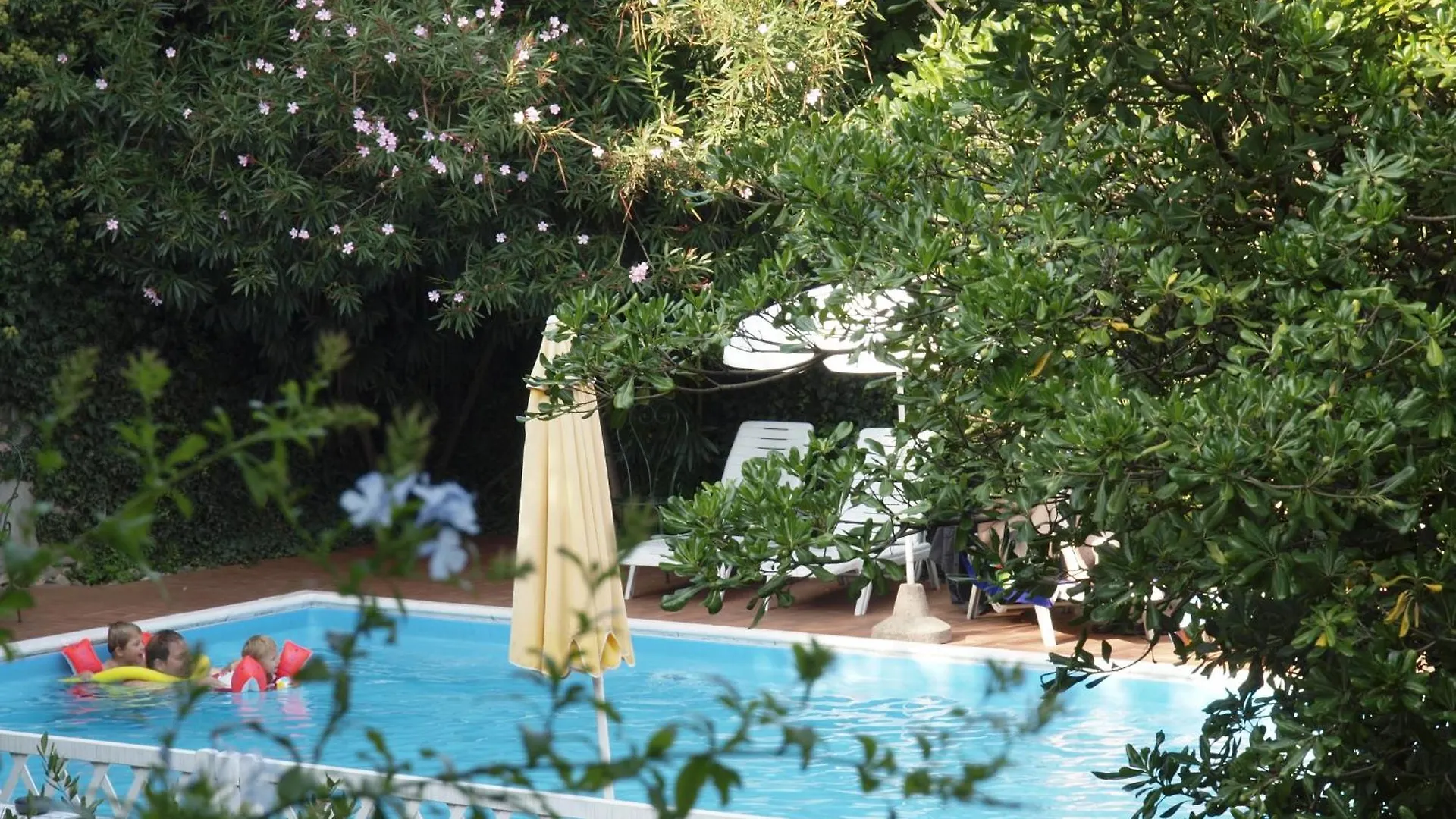 Hotel San Filis San Felice del Benaco 3*,  Italy